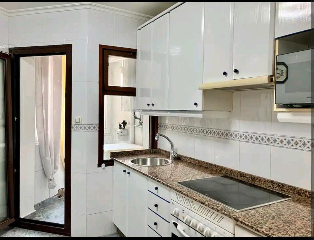 Alojamiento En Playa Del Arbeyal Χιχόν Εξωτερικό φωτογραφία